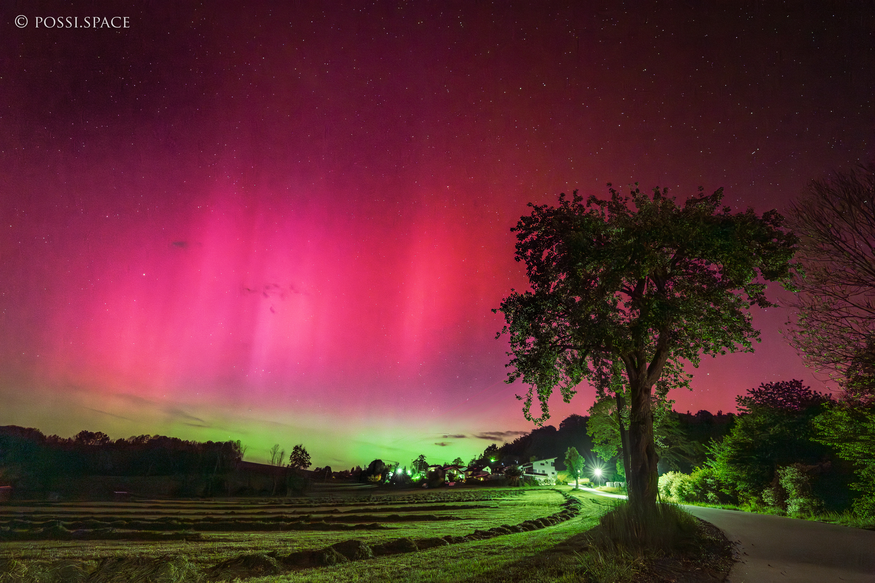 240510-213707_northern_light_superflare_in_germany_-_sony_a1_and_fe14mm_f1.8_lens.jpg