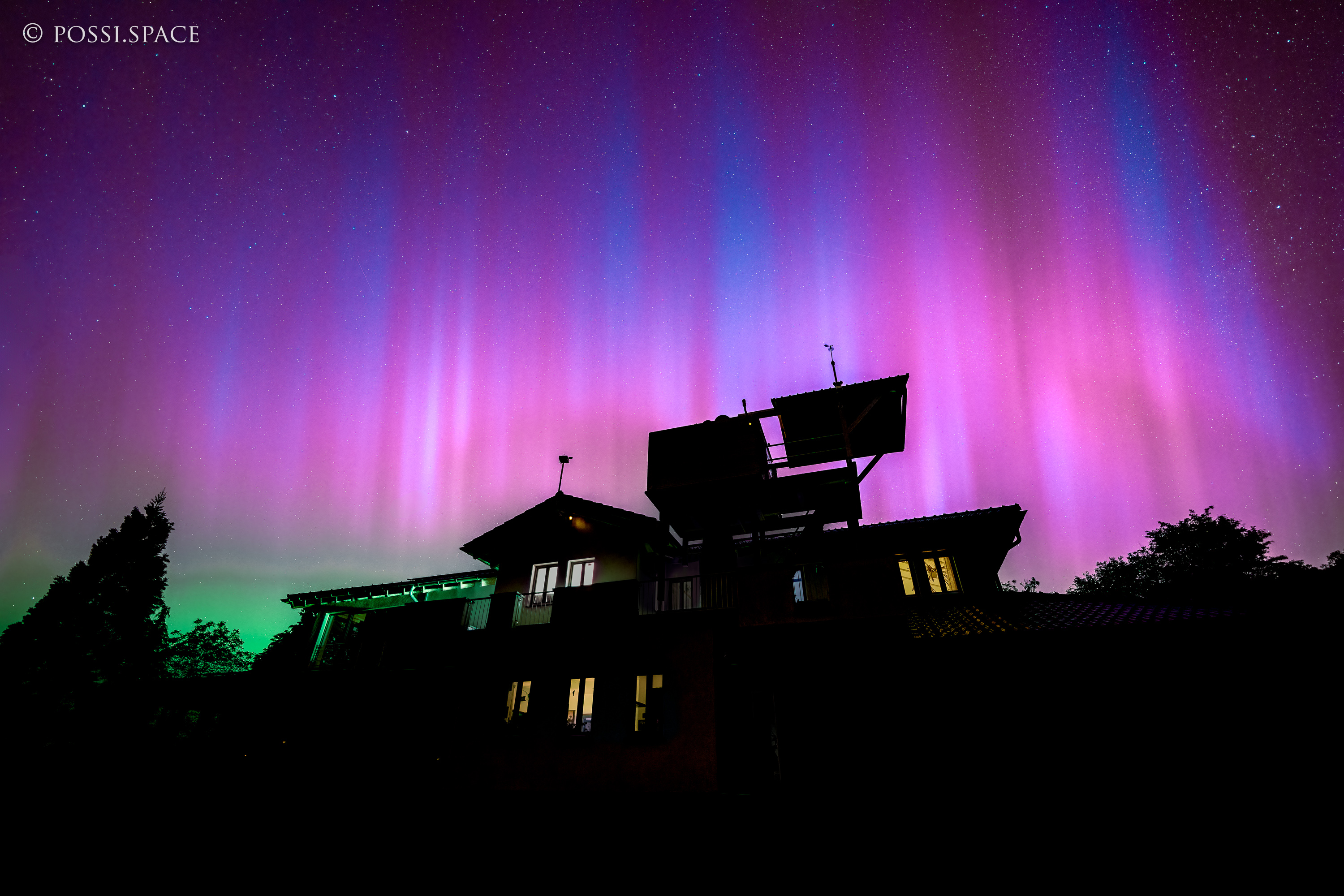 240510-235624_northern_light_superflare_in_germany_-_sony_a1_and_fe14mm_f1.8_lens.jpg