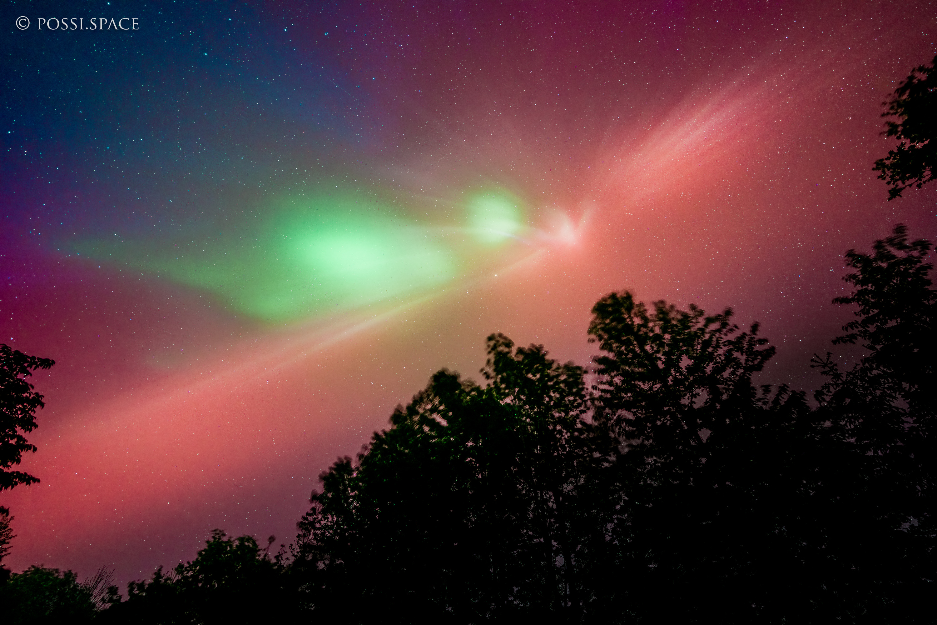 240511-000712_northern_light_superflare_in_germany_-_sony_a1_and_fe14mm_f1.8_lens.jpg