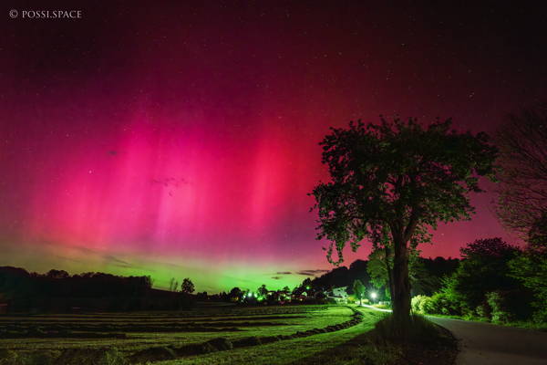 Click for full size 240510-213707_northern_light_superflare_in_germany_-_sony_a1_and_fe14mm_f1.8_lens.jpg
